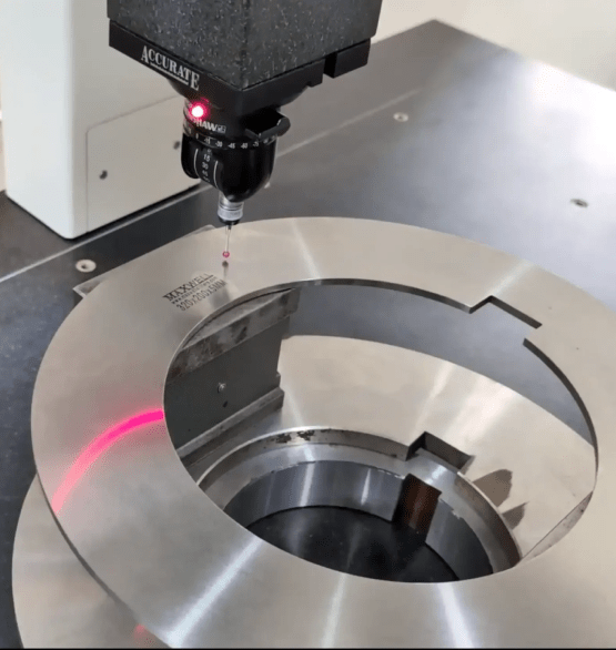 Precision slitter knives and circular cutting blades manufactured for industrial applications